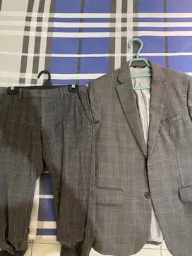 Jas Banana Republic plus celana warna Abu/Grey 1 set