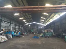 JUAL GUDANG RAYA SEMEMI DEKAT CITRALAND JLLB BAGUS KUAT ADA CRANE