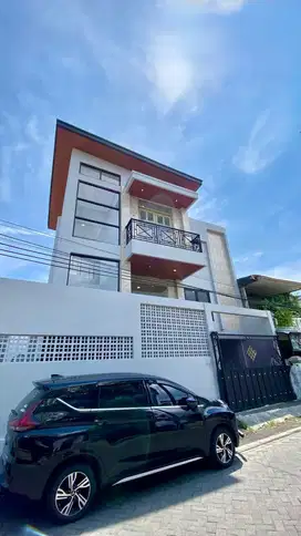 Rumah 2 Lantai Baru SHM di Juanda Minimalis Siap Huni