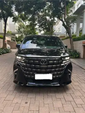 ALPHARD G NEW MODEL GOOD CONDITION