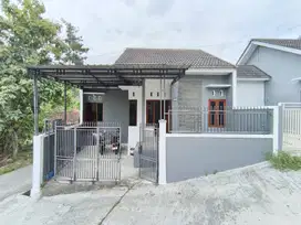 Rumah Strategis Siap Huni 121 m², Dekat SMP N 1 Gamping