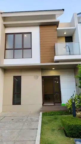 Rumah  Disewakan diSummarecon Bekasi cluster Olive