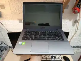 Laptop Asus A442UR Core i5 8250U 8GB/128GB SSD VGA Nvidia 930MX 2GB
