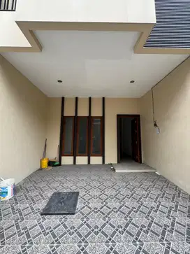 ANA RUMAH BAGUS UK 5X15M DI TAMAN RATU