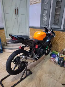CBR 250R K33 orange 2014