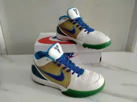 Sepatu Basket Nike Kobe Protro 4