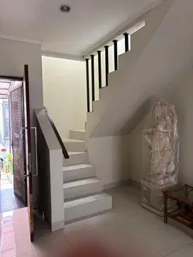 Rumah Bagus Siap Huni Premier Park 2 Modernland Tangerang