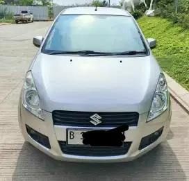 Harga CASH Suzuki splash AT 2014 full ori luar falam