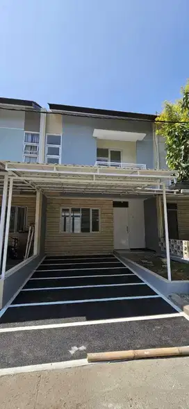 Rumah 2 Lantai Taman Kopo Indah 5 Sommervile Bandung