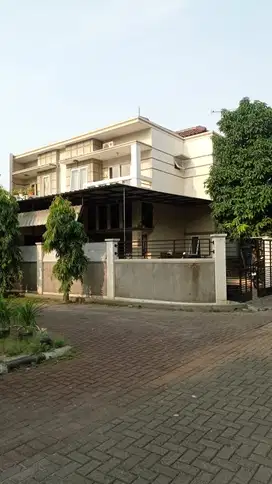 Rumah 2 lantai, hook Puri Gardenia