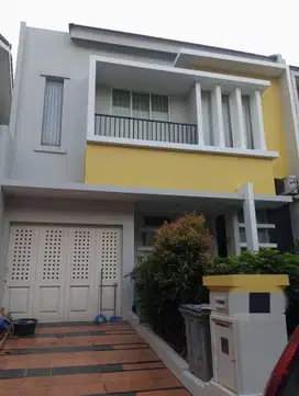 Dijual Rumah Topaz PHG gading serpong