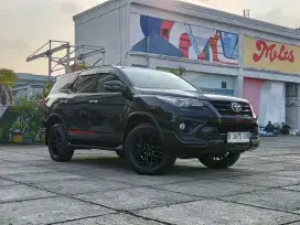 (KM64RB) TOYOTA FORTUNER VRZ TRD 2.4 AT 2020