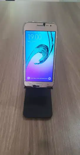 Jual murah Samsung J2 Biasa