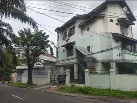 Jual Rumah Kost / Kantor Jl. Darmo Baru Barat, Patimura