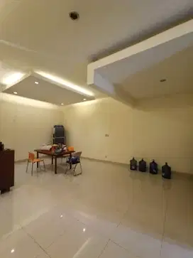 dijual rumah bagus di pondok indah Jakarta selatan