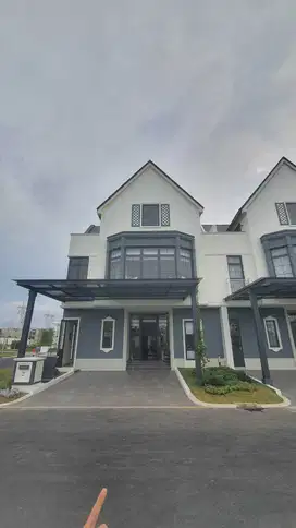 P41. Rumah Baru Tipe 10x15 di Cluster Louise Summarecon Serpong