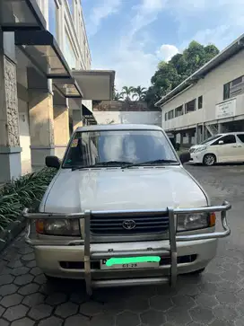 Toyota Kijang Kapsul - 1998