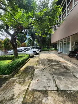Jual tanah dekat Brawijaya include kantor