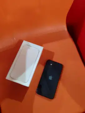 Iphone 11 64gb dimiliki pribadi baru