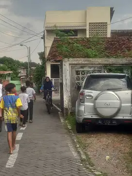 TANAH BONUS BANGUNAN STRATEGIS DAERAH PATANGPULUHAN WIROBARAJAN YOGYA