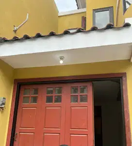 JEMURSARI REGENCY LEBAR 8‼️Rumah 2 Lantai Strategis One Gate Sistem
