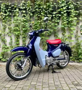 SUPER CUP C 125 COLLECTOR ITEM