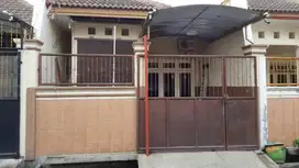 Rumah Bagus SHM di Lebak Jaya Siap Huni Lokasi Strategis