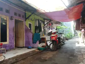 Jual rumah kontrakan 3 pintu jombang deket stasiun sudimara