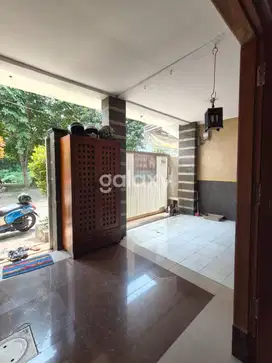 PERUM PURI INDAH 2 LANTAI DI TENGAH KOTA SIDOARJO