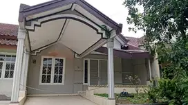 Dijual Cepat Rumah  1 Lantai, Cluster Lippo Cikarang, 980 Juta!