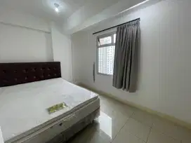 Ready di jual afartement 2 bedroom ada kasur 1 , green bay,Nego