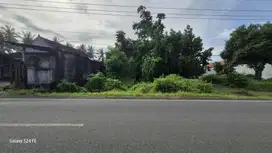 13 PINGGIR JALAN UTAMA NEGARA PENGAMBENGAN JEMBRANA