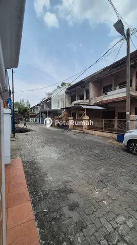 DIJUAL VILLA JALAN MUSTANG KOMPLEK POLONIA INDAH | DAERAH POLONIA