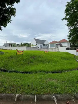 Dijual Kavling 1.049 m² Taman Simpruk Lippo Cikarang, 6.5 Miliar!