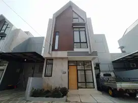 RUMAH SKANDINAVIAN 2LT DALAM CLUSTER DI CIRENDEU DEKAT MRT LBK.BULUS