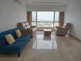 READY DIJUAL Apartemen Somerset Permata Berlian 3BR Semi Furnised