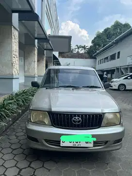 Toyota Kijang 2004 Bensin