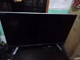 Dijual cepat tv Polytron dengan speaker tower minus ganti layar