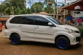Toyota Avanza Veloz 2014 AT