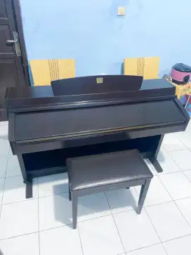 Digital piano Yamaha CLP230