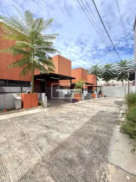 JUAL MURAH RUMAH FULL FURNISHED DIWILAYAH PAMULANG LOKASI STRATEGIS