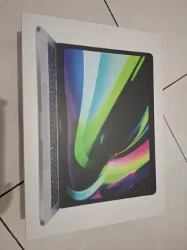 Kardus box macbook pro