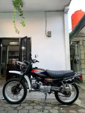 Honda Win 100 / 2002, Surat lengkap, Siap pakai konsep TRILL VINTAGE