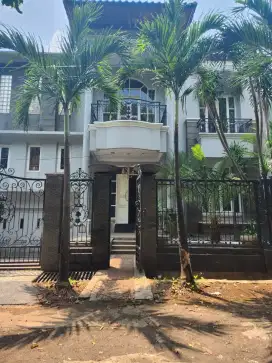 Dijual rumah mewah mirah LT 350LB 518 di cibubur jakarta timur