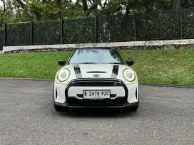 MINI COOPER S 2.0 F56 2022
white