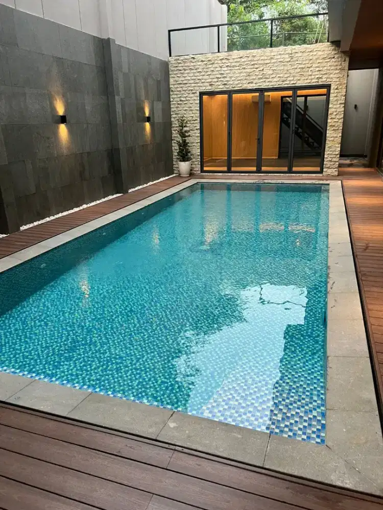 Perawatan kolam renang