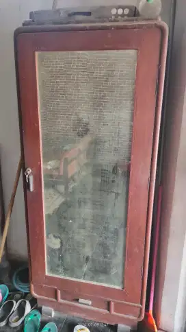 Lemari Kayu Jati