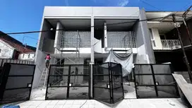 Rumah Sutorejo Tengah dekat Pakuwon city, MERR, kampus ITS, Galaxi Mal
