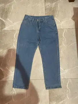 ready abisin stok yu barang bagus tidak dtg  2x lsng pm aja
