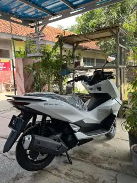 HONDA PCX 160 CBS WHITE
